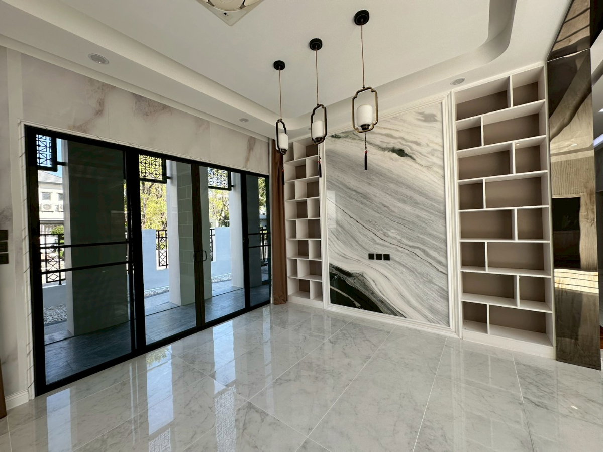รูป บ้านเดี่ยว แกรนด์ บางกอก บูเลอวาร์ด ศรีนครินทร์ 140 ตร.ว. 5ห้องนอน ราคาคุ้มสุดสุด_BL194 - รูปที่ 15/29