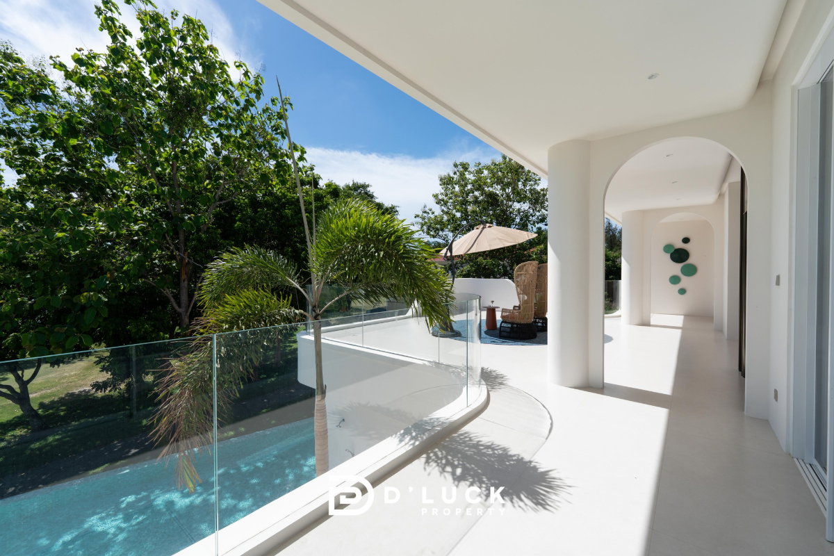 รูป ขายวิลล่าพูลวิลล่าหรู 3 ชั้น สไตล์ Modern Luxury ใกล้พัทยา วิวเขาชีจรรย์ - รูปที่ 41/44