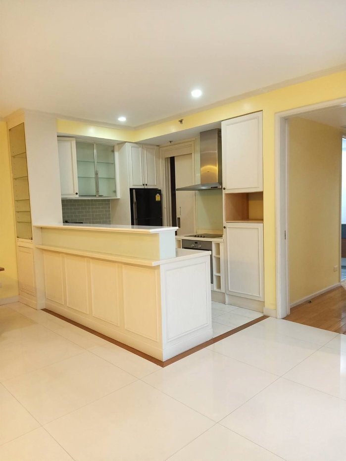 รูป Condo for RENT : The Legend Saladaeng  (Pet allowed) size  110 sqm. 2 Bed /2 Bath (Bathtub)  /Corner room/ Balcony /Garden View   2nd  floor  - รูปที่ 5/18