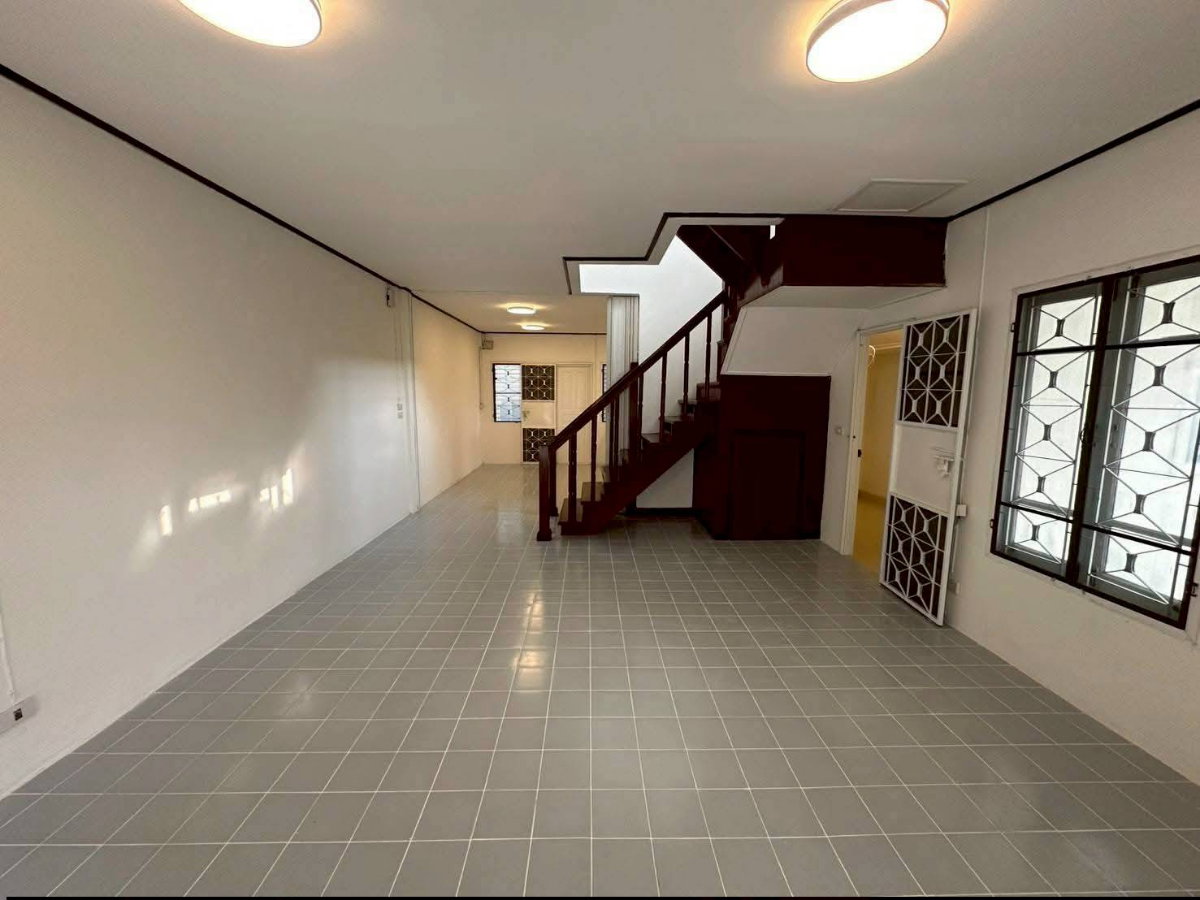 picture ⭐✨TH-017 Townhome for Sale – Busarin Saimai✨⭐ - 3/18