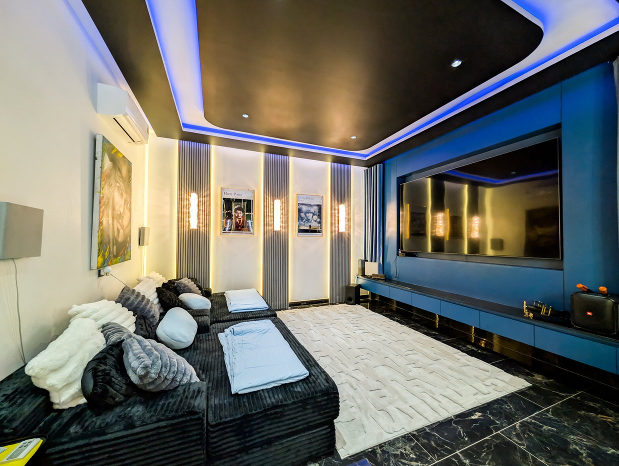 picture Luxury Pool Villa for Sale Thung Klom East Pattaya - 5/32