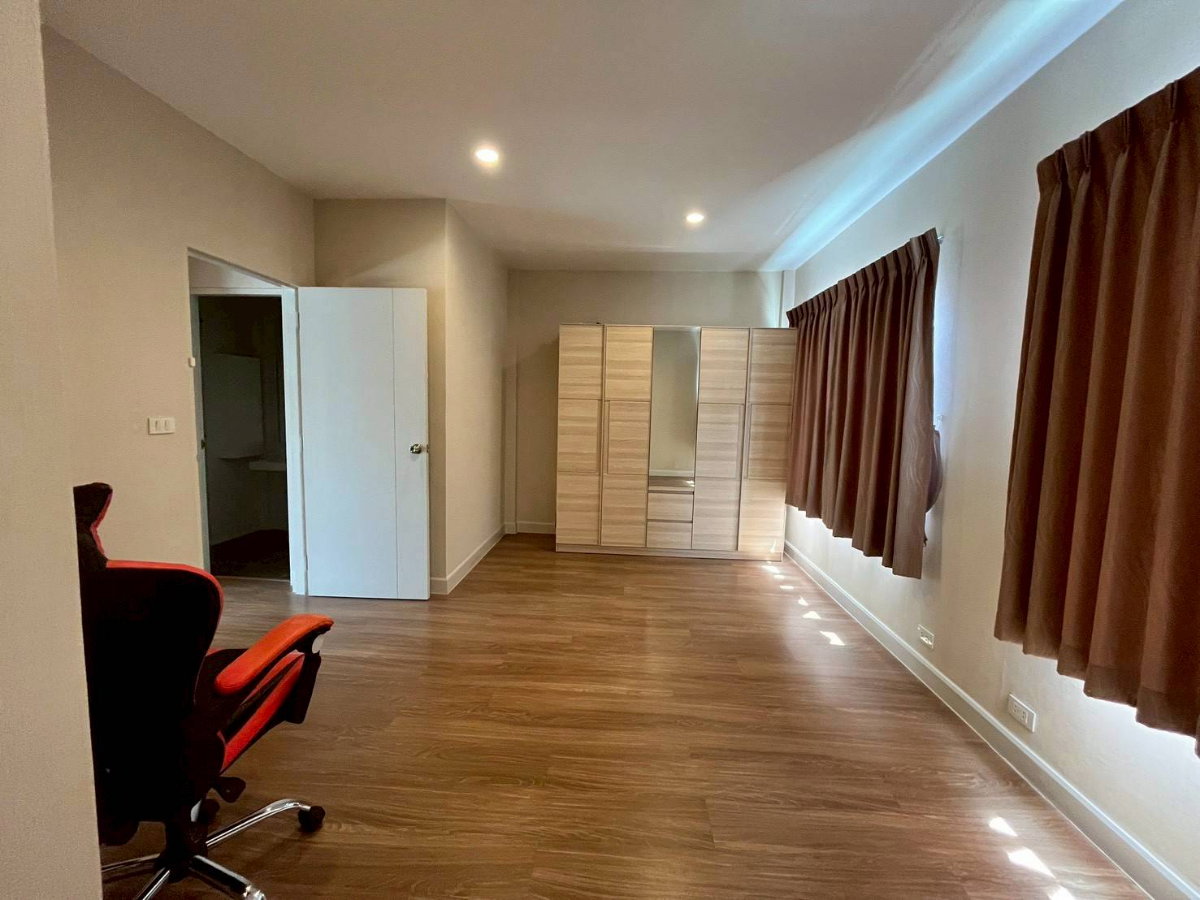 picture ⭐✨TH-014 Townhome for Sale – V Compound Ratchaphruek - Pinklao✨⭐ - 9/10