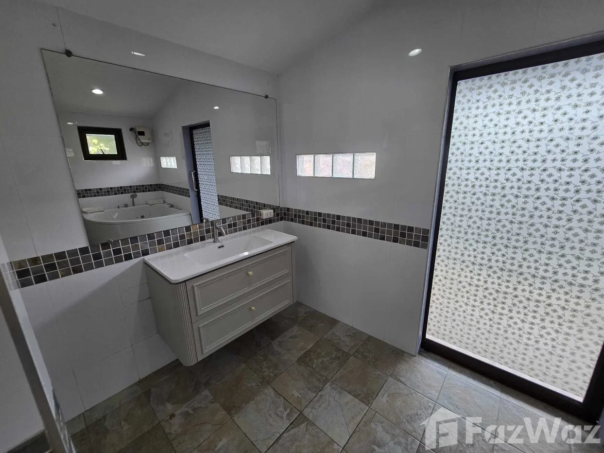 picture 4 Bedroom Villa for rent in Rawai, Phuket  5727993 - 63/78