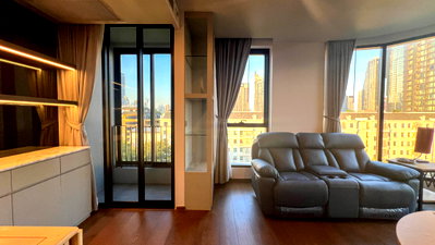 Condos for sale : Ideo Q Sukhumvit 36, experience a spacious room, good view and fully furnished in one room, 2 bedrooms, 2 bathrooms, ready to move in!!