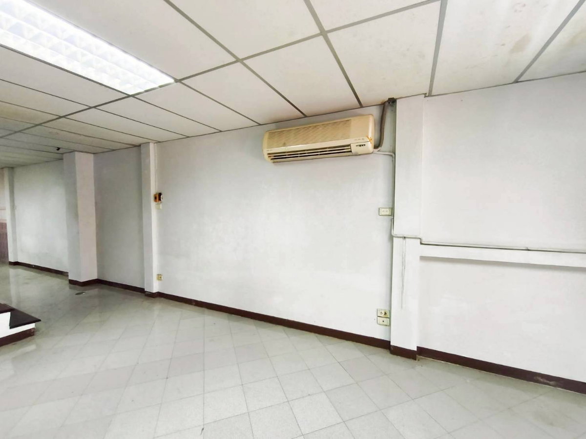 picture ⭐✨TH-012 Townhouse for Sale – Baan Sinpatthana 4✨⭐ - 10/20