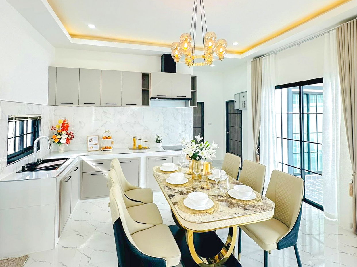 picture New Pool Villa for Sale East Pattaya Siam Area - 4/13