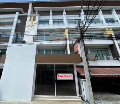 ให้เช่าทาวน์โฮม / Home Office 4 ชั้น โครงการ บิสทาวน์ ลาดพร้าว  ริมถนนลาดพร้าว ตกแต่งเป็นสำนักงาน เหมาะเป็นสำนักงาน จดบริษัทได้