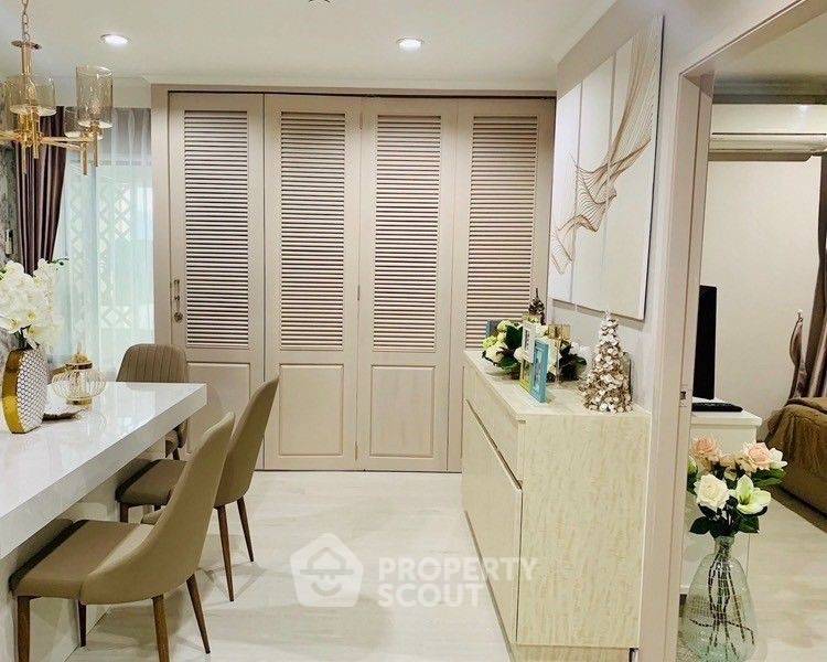picture 1-BR Condo at Sathorn Gardens near MRT Si Lom (ID 2013547) - 3/6