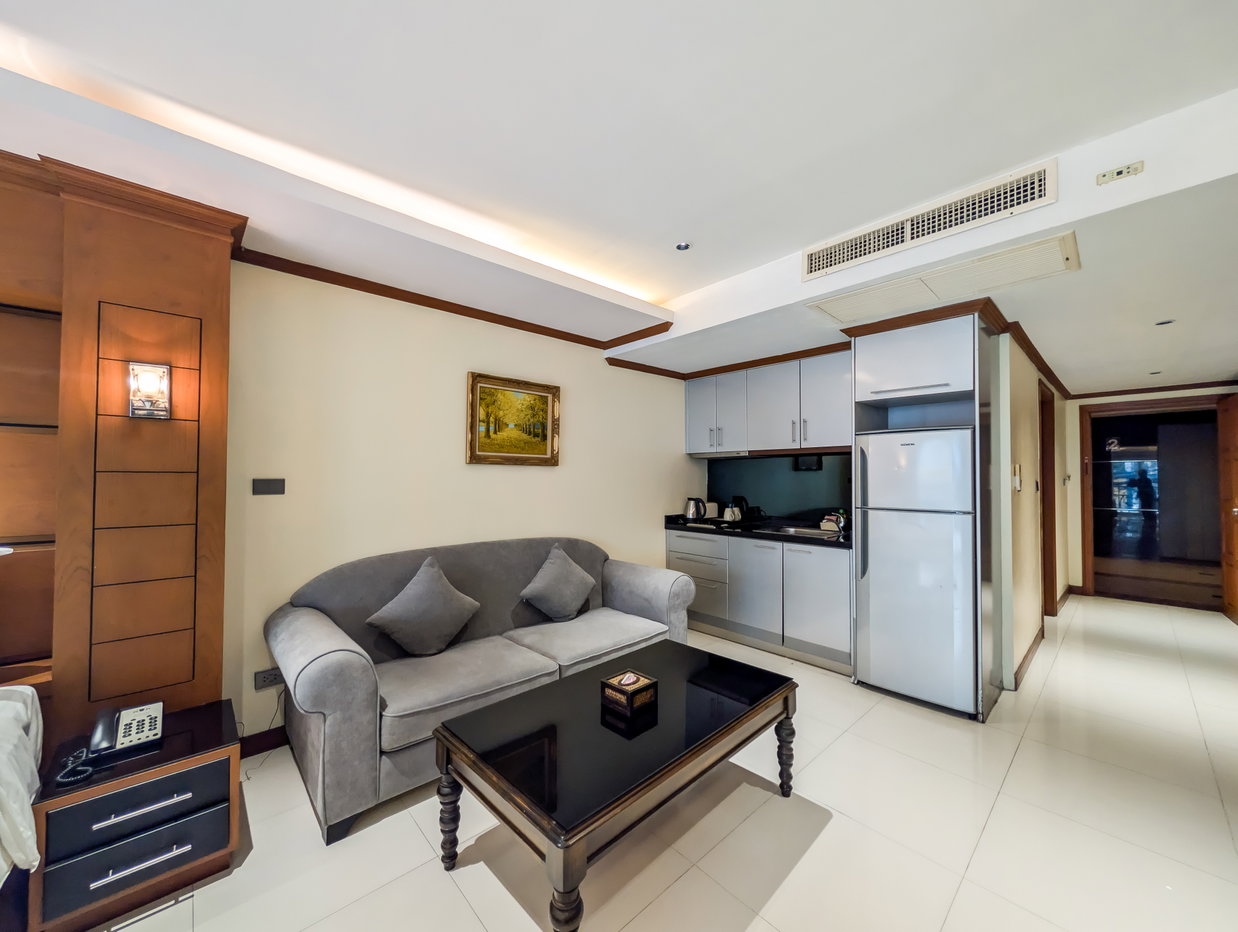 รูป Tara Court Studio Condo for Rent Pratumnak Hill - รูปที่ 6/12