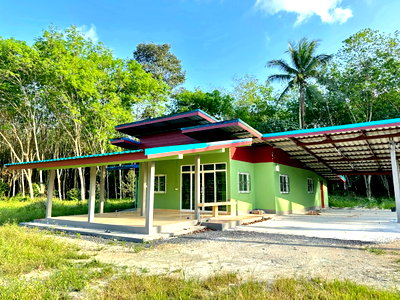 บ้านเดี่ยว นครศรีธรรมราช : ขายบ้านสวนและที่ดิน เนื้อที่ 1 ไร่ 3 งาน ใกล้วัดเจดีย์ไอไข่ อ.สิชล จ.นครศรีธรรมราช
