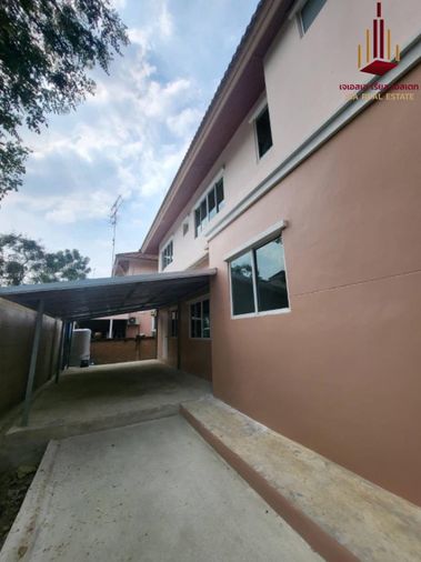 4-bed house for rent, 250 sqm, 100 sq wah, Prinyada Wongwaen Sathorn