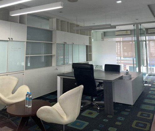 รูป ให้เช่าทาวน์โฮม / Home Office 4 ชั้น โครงการ บิสทาวน์ ลาดพร้าว ริมถนนลาดพร้าว ตกแต่งเป็นสำนักงาน เหมาะเป็นสำนักงาน จดบริษัทได้ - รูปที่ 2/12