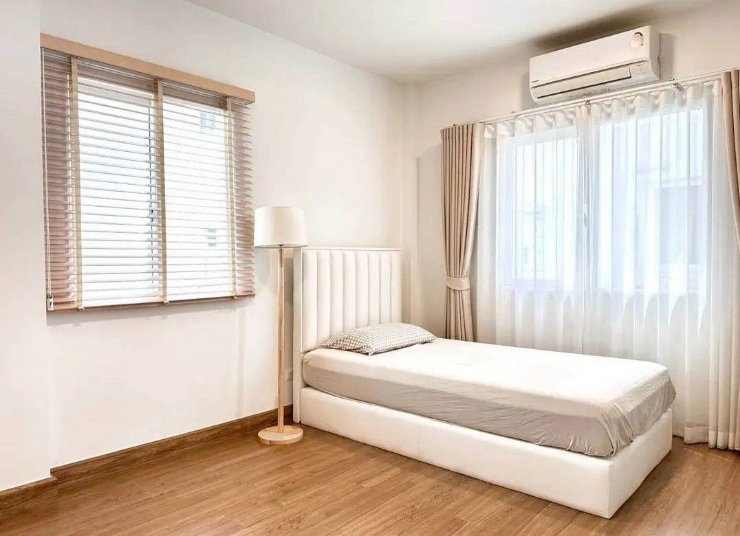 รูป ให้เช่าบ้านเดี่ยวหลังใหญ่ พร้อมอยู่ ทำเลบางนา-ศรีนครินทร์
โครงการ Moden บางนา-ศรีนครินทร์
- รูปที่ 11/16