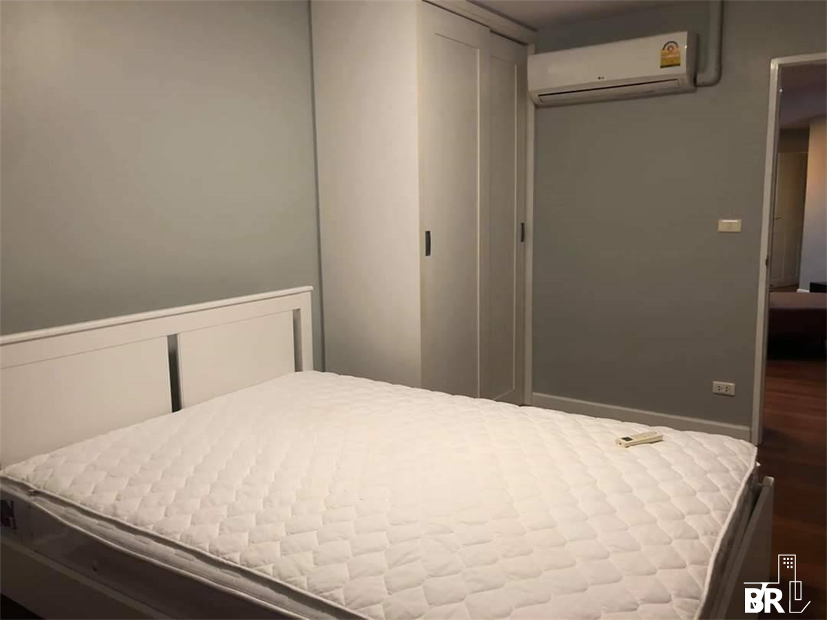 picture Belle Park Residence Condominium Easy Start with a City Dweller Lifestyle - 2/10