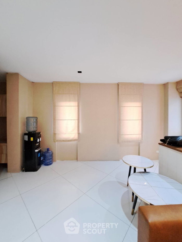 รูป บ้าน 3-ห้องนอน ที่ โนเบิล ทารา พัฒนาการ ใกล้ ARL หัวหมาก (ID 2975672) - รูปที่ 9/13