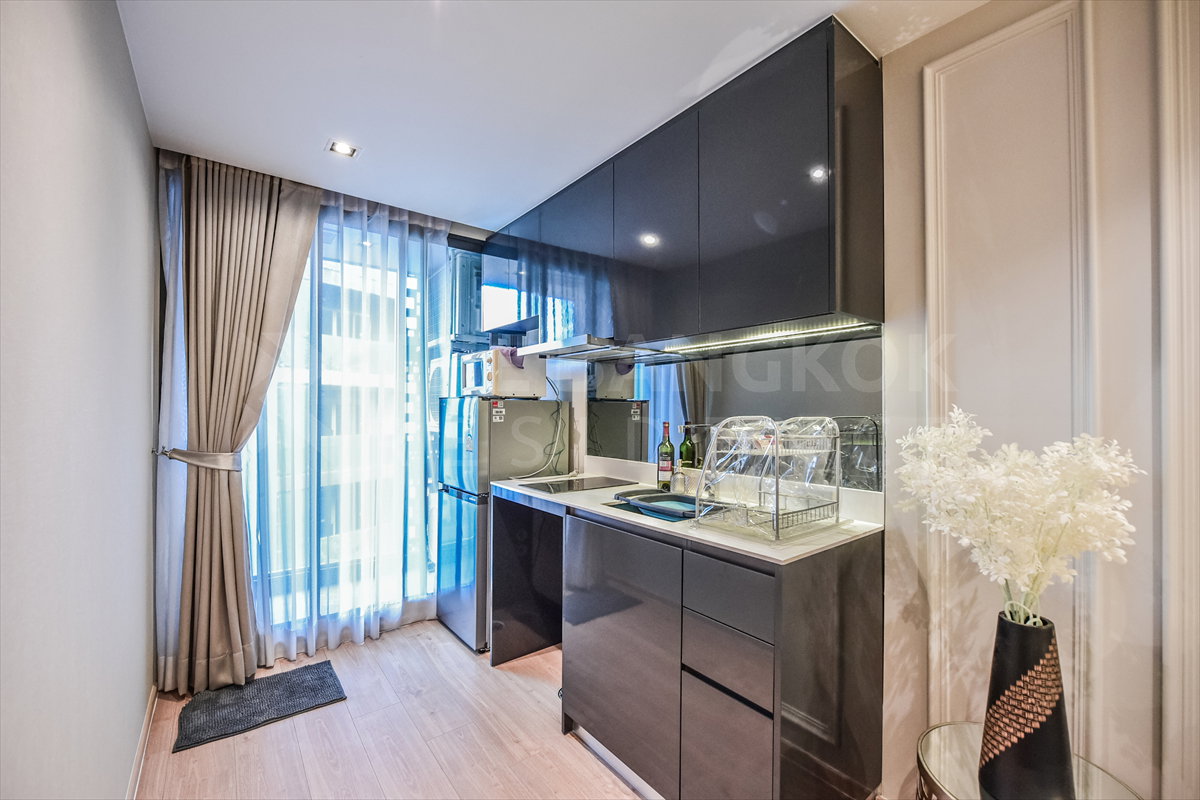 picture 🔥Available Now🔥 Altitude Chula Samyan 2B1B 43sqm. Just 33K/Month Call Ms.Angel(Aumi)0658209572 - 5/11