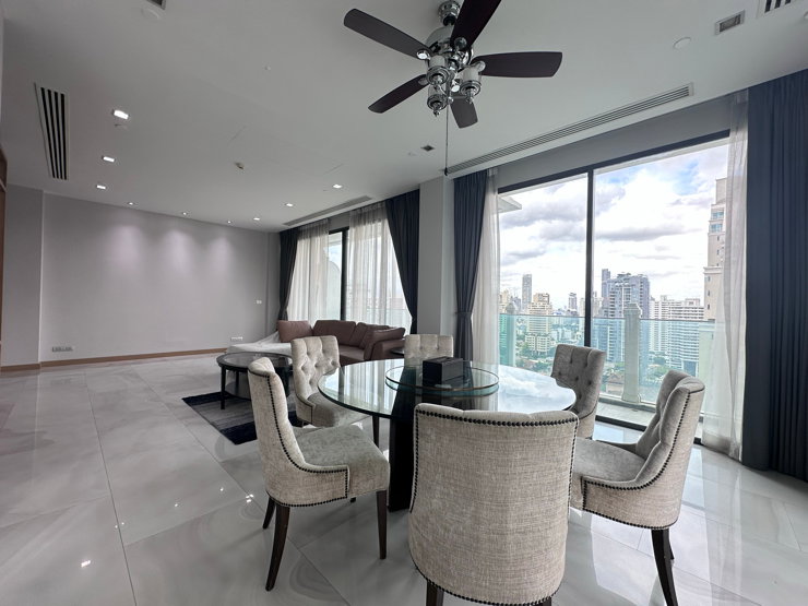 รูป Condo with private pool unit for rent soi sukhumvit 39 - รูปที่ 3/15