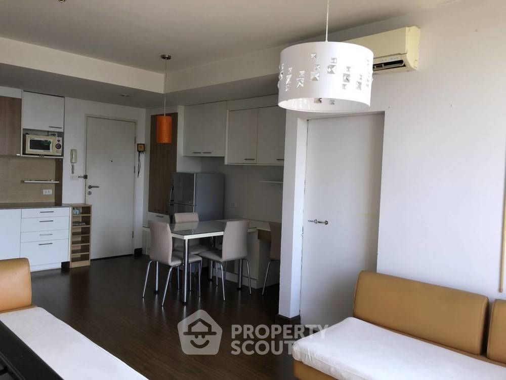 picture 1-BR 47 Sqm Condo In The Iris, Near ARL Hua Mak (ID 320509) - 13/16