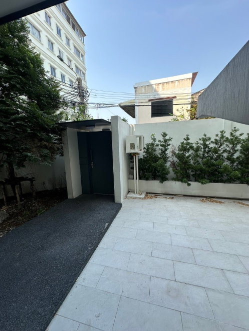 รูป 🏡✨ ขายบ้านหรู ใจกลางห้วยขวาง | ซอยประชาสงเคราะห์ 27 📍 ทำเลศักยภาพ ใกล้ MRT ห้วยขวาง และพระราม 9 - รูปที่ 16/17