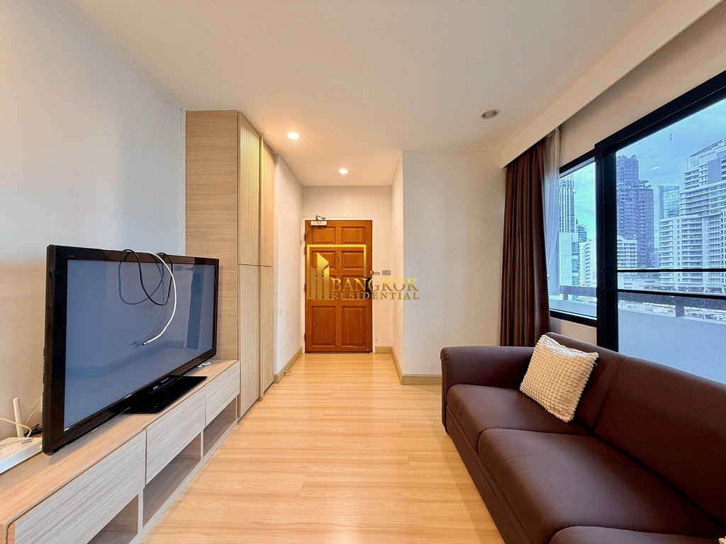 รูป Spacious 2 Bedroom Apartment For Rent in Asoke Area - BR21432AP - รูปที่ 2/34