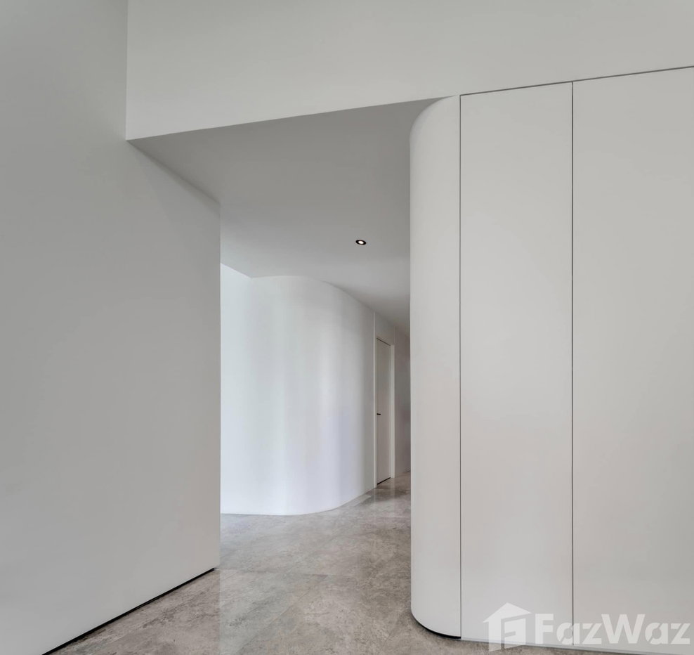 รูป 6floors, elevator, swimming pool and basement(Private) ARQ10 1735388 - รูปที่ 10/18
