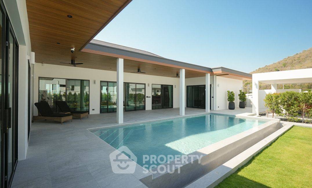picture 3-BR Villa at Hillside Hamlet Homes 10 in Thap Tai (ID 2975083) - 2/27