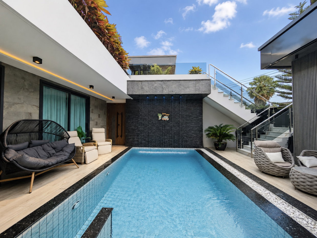 picture Luxury Pool Villa for Sale Thung Klom East Pattaya - 31/32