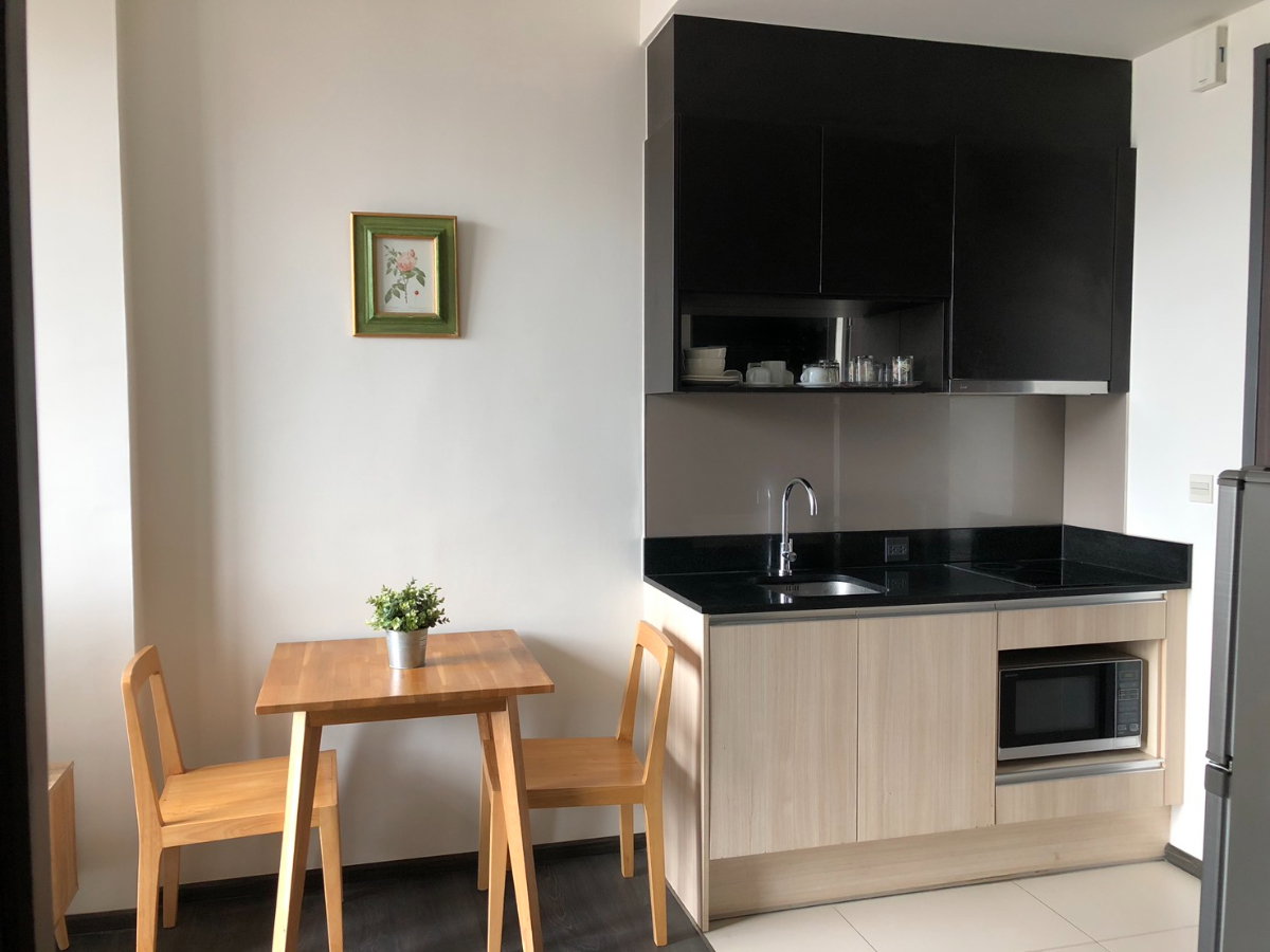 picture OMG3061  [ Edge Sukhumvit 23 ]  Nice 1 Bedroom unit near Asoke - for RENT 8-Jun-26 - 4/10