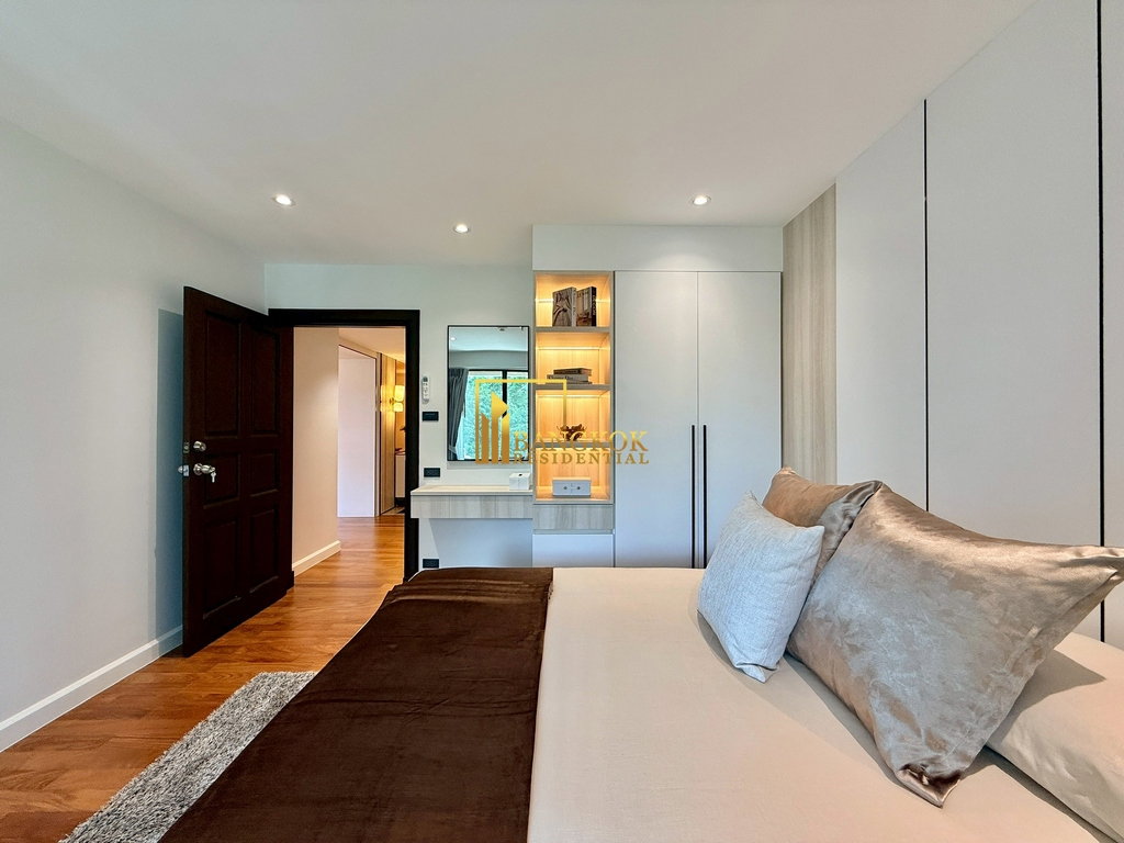 รูป Expansive 4 Bedroom Luxury Apartment For Rent in Asoke Area - BR21440AP - รูปที่ 28/44