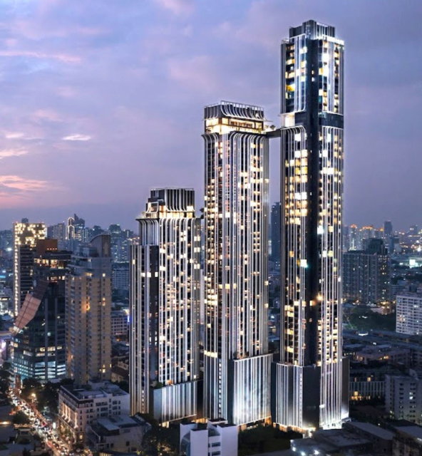 picture Condo for rent at Park Origin Thonglor, high-floor south-facing corner unit, fully furnished (Rt-01 - 19/19