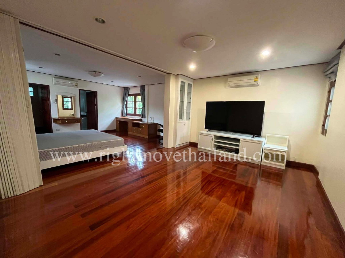 รูป ขายบ้านเดี่ยวแปลงใหญ่หายาก พัฒนาการ 30 - รูปที่ 17/21