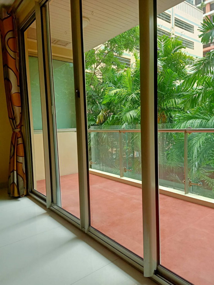 รูป Condo for RENT : The Legend Saladaeng  (Pet allowed) size  110 sqm. 2 Bed /2 Bath (Bathtub)  /Corner room/ Balcony /Garden View   2nd  floor  - รูปที่ 15/18