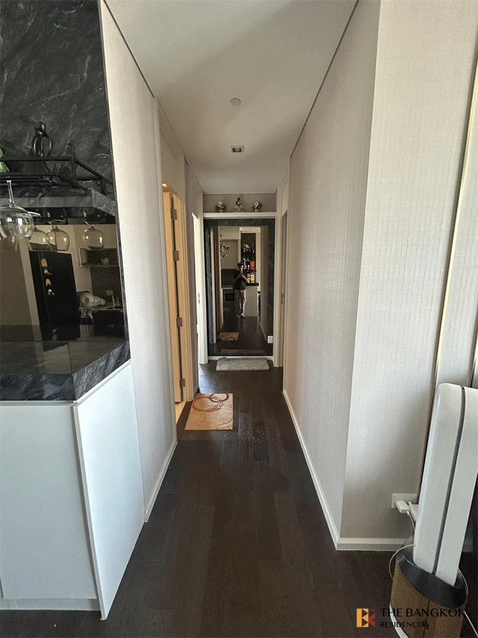 picture The Saint Residences Special unit at an attractive price near MRT Phahonyothin Station - 2/10