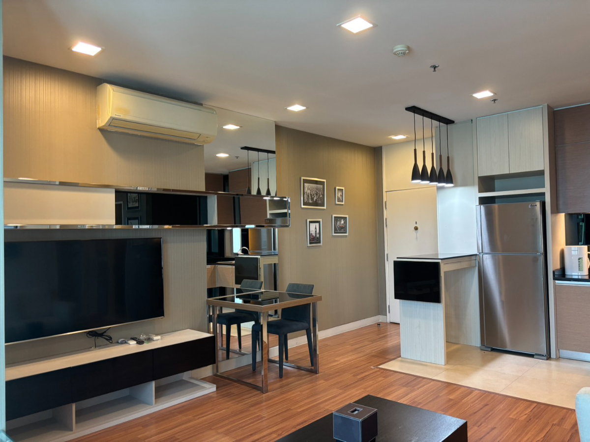 picture For Rent VANTAGE RATCHAVIPHA Fully Furnished (Near BTS Ratchayothin) - 10/15