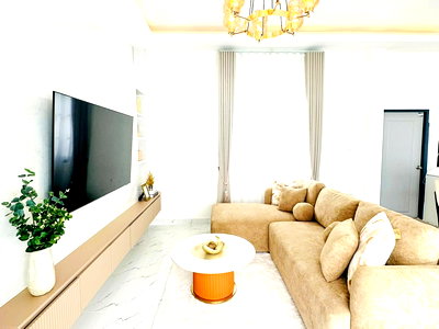 Houses for sale Bang Lamung Chonburi : New Pool Villa for Sale East Pattaya Siam Area