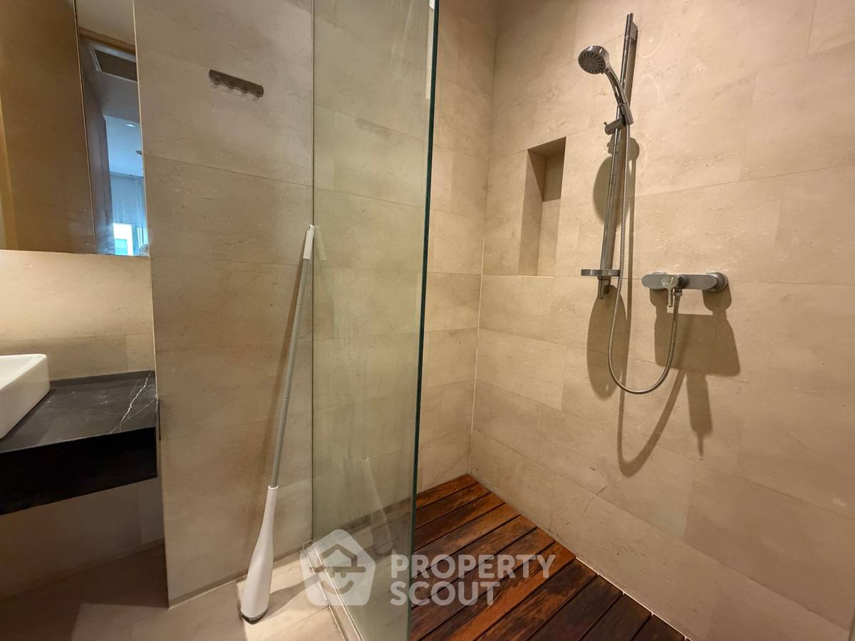 รูป คอนโด 1 ห้องนอน ขาย ศาลาแดง เรสซิเดนซ์ ชั้น 12 ใกล้ MRT สีลม 400 ม. (ID 567071) - รูปที่ 23/26
