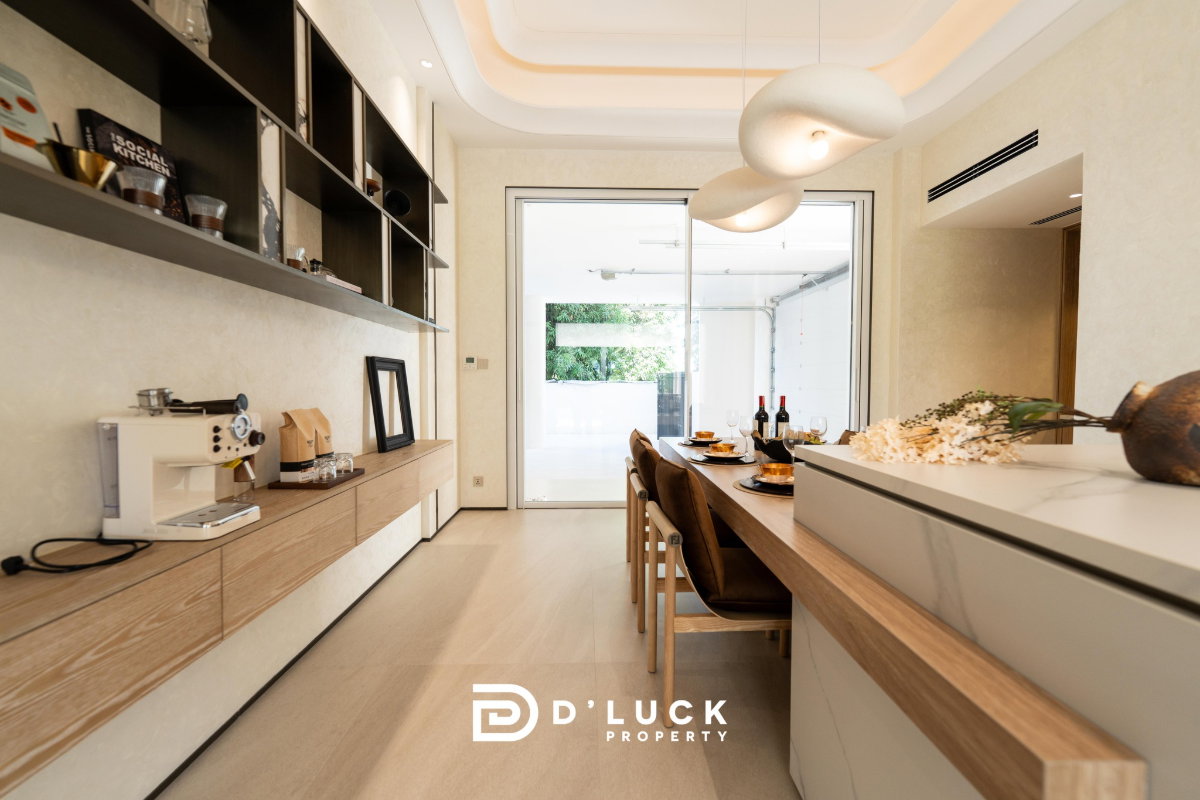รูป ขายวิลล่าพูลวิลล่าหรู 3 ชั้น สไตล์ Modern Luxury ใกล้พัทยา วิวเขาชีจรรย์ - รูปที่ 30/44