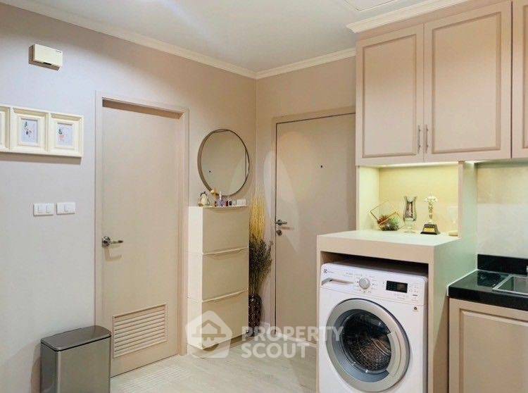 picture 1-BR Condo at Sathorn Gardens near MRT Si Lom (ID 2013547) - 4/6