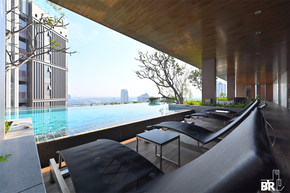 picture Full-featured common area The Lofts Ekkamai near BTS Ekkamai - 7/9