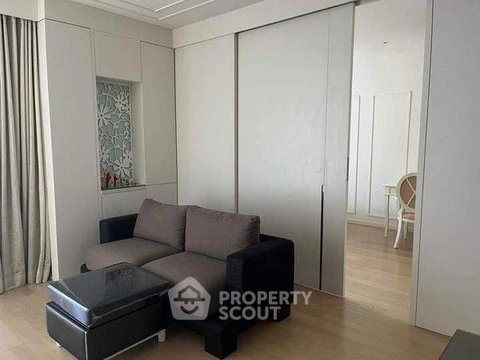 1-BR Condo at Mode Sukhumvit 61 near BTS Ekkamai (ID 1404637)