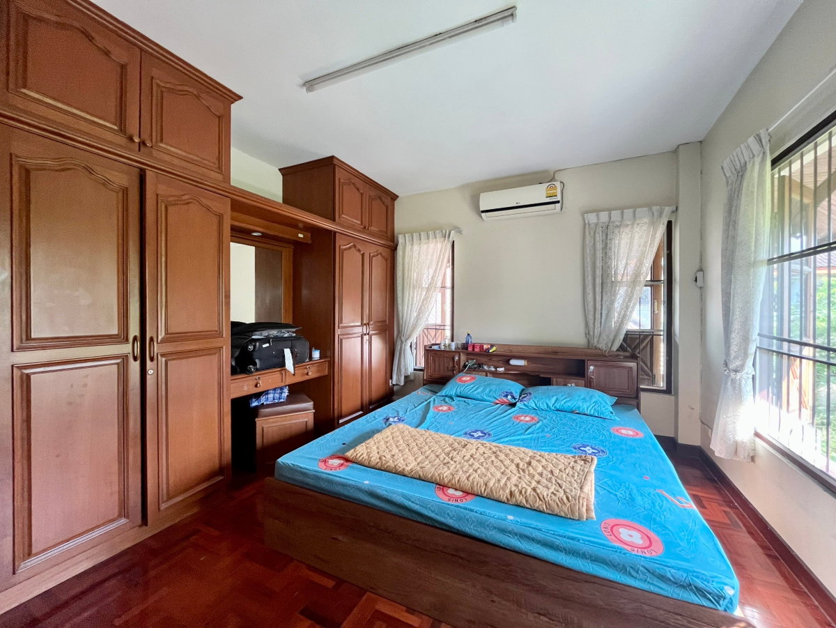 รูป 👨👩👧👦 บ้านเช่าครอบครัวใหญ่ ได้บ้าน 2 หลังในรั้วเดียว! วิวดอยสุเทพ หางดง ใกล้พืชสวนโลก ✨ - รูปที่ 12/28