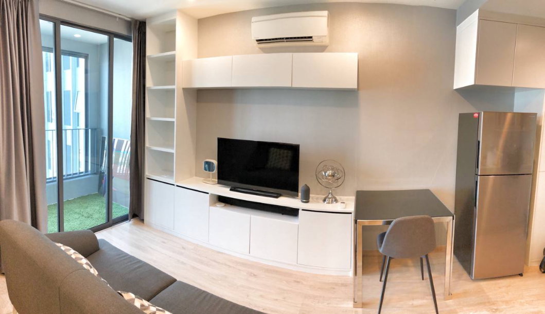 รูป Ideo Q Chula Samyan【𝐑𝐄𝐍𝐓】🔥ห้องโทนอบอุ่น เรียบหรูด้วยงานบิ้วอิน ดีไซน์ลงตัวทุกมุม🔥  ติดต่อไลน์ไอดี: @hacondo - รูปที่ 4/10