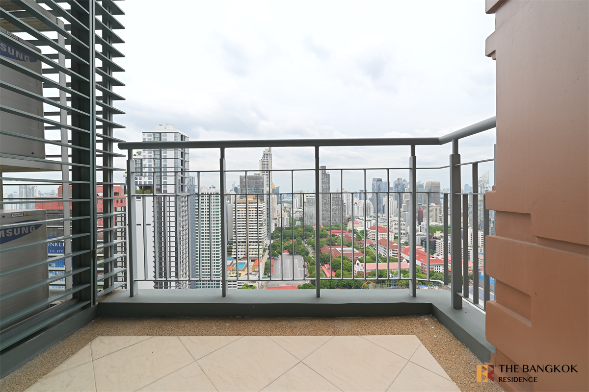 picture Villa Asoke Looking for an owner for this special unit near MRT Phetchaburi Station - 10/10