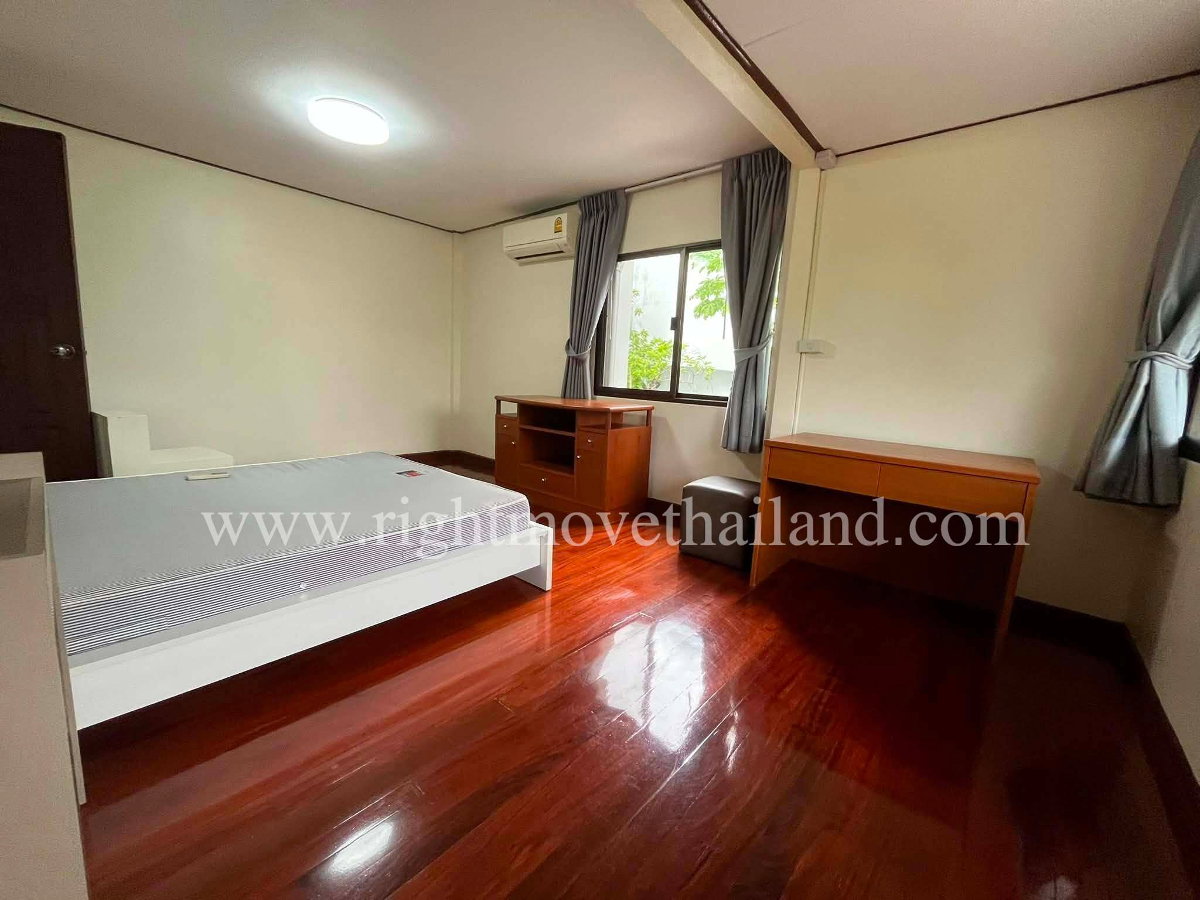 รูป ขายบ้านเดี่ยวแปลงใหญ่หายาก พัฒนาการ 30 - รูปที่ 13/21