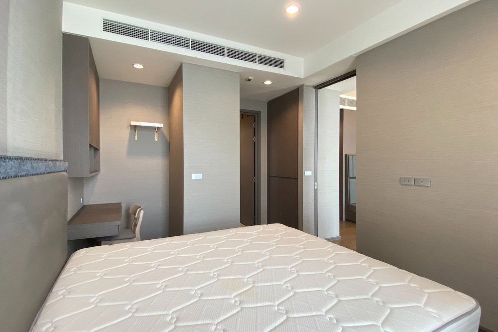รูป 🔥 เช่าด่วน !! The Diplomat Sathorn, 1 ห้องนอน, 1 ห้องน้ำ, ชั้นสูง 22++, ทำเลดี !!🔥Code C20230207863 แต่งครบ, พร้อมเข้าอยู่📣📣 - รูปที่ 4/7