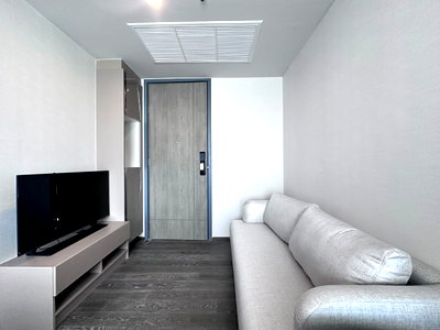 Condos for sale : COCO PARC Studio Fully Furnished