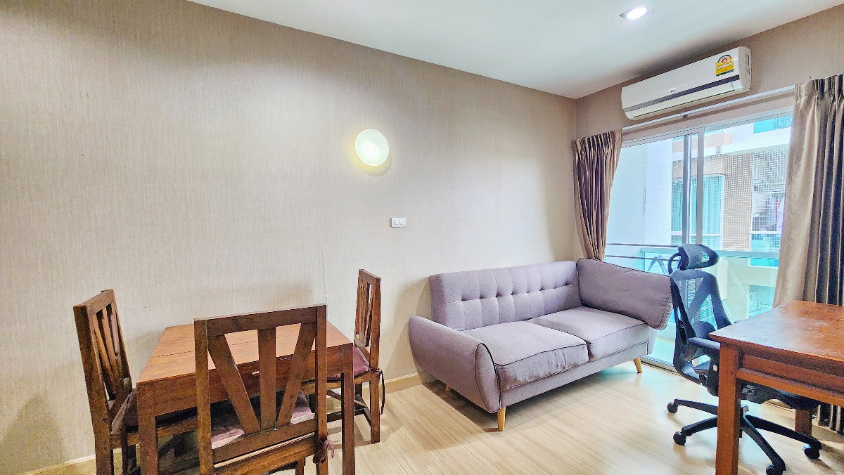 รูป คอนโด ให้เช่า ใกล้ รพ. เชียงใหม่ เพียง 300 ม.ห้องมุม 34 ตรม. วิวสนามกอล์ฟ เฟอร์ครบ พร้อมอยู่ฟิตเนส สระว่ายน้ำ @One Plus สวนดอก 5  - รูปที่ 3/17