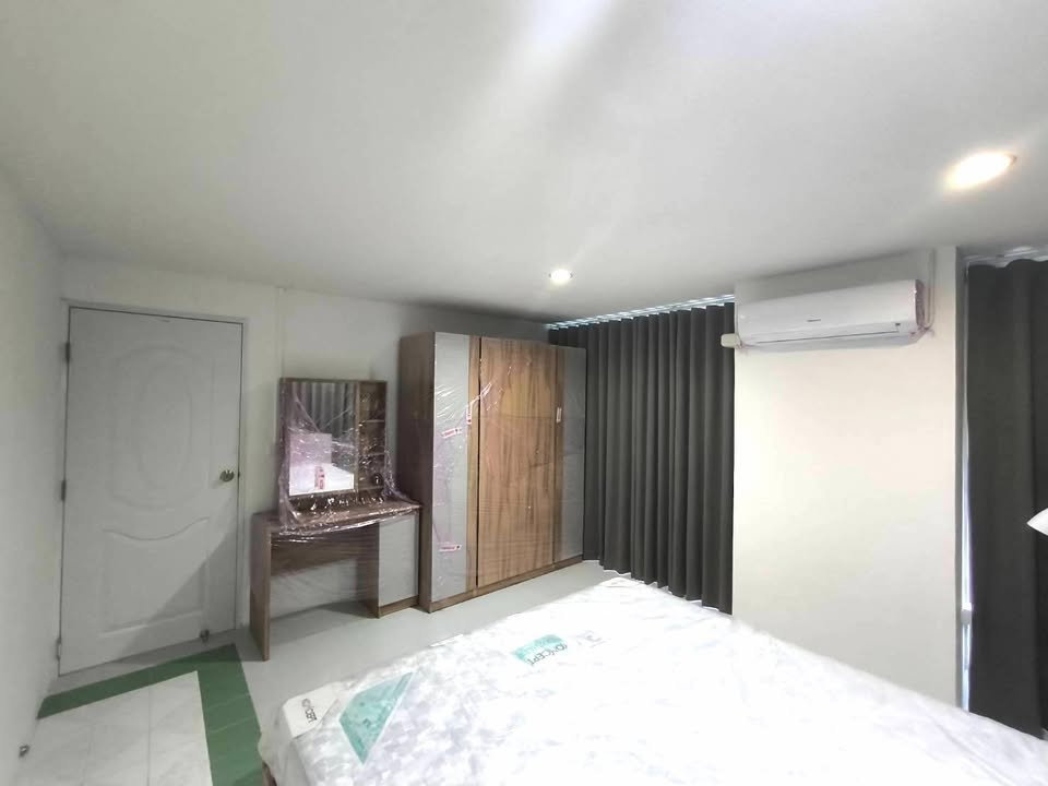 picture RS6348 For Rent: The Waterford Thonglor 11, approximately 5-minute walk to BTS Thonglor. - 15/18