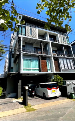 เช่าโฮมออฟฟิศ เอสพลานาด รัชดาภิเษก : 🔥 Home Office แสนสิริ ทำเลสหการประมูล หายากมากในตลาด! B Square by Sansiri | สหการประมูล โครงการมีเพียง 77 ยูนิต