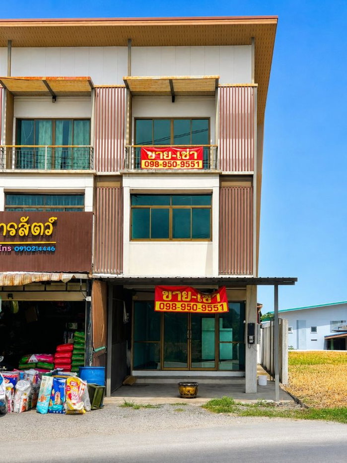 รูป ขายอาคารพาณิชย์ 3 ชั้น บ้านเกาะ อ.เมือง สมุทรสาคร ติดถนนใหญ่สวนส้ม พร้อมอยู่ เหมาะค้าขาย - รูปที่ 1/10